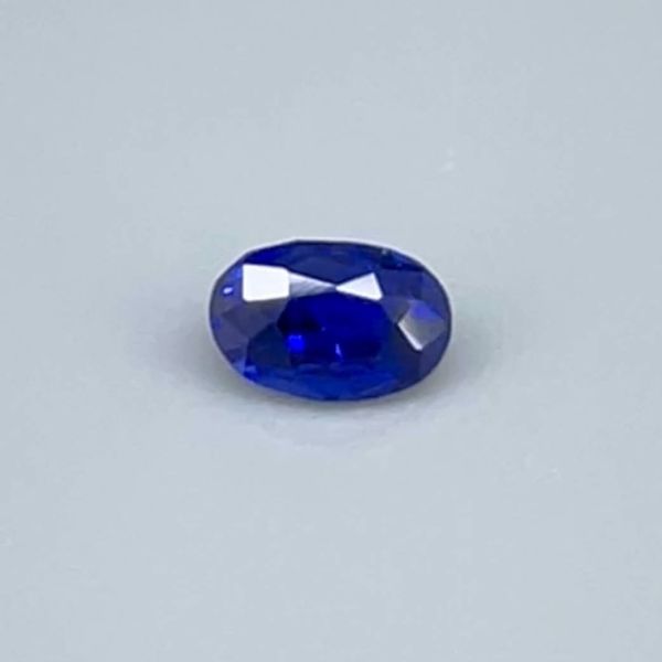 0.65克拉無燒無處理斯里蘭卡豔彩皇家藍色藍寶石 