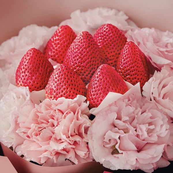 【母親節限定】One & only 輕奢玫瑰金草莓花束 My Dear strawberries,草莓,花禮,花束,浪漫,送禮,創意禮物,strawberry,bouquet,禮物,生日禮物,生日創意禮物,祝福
