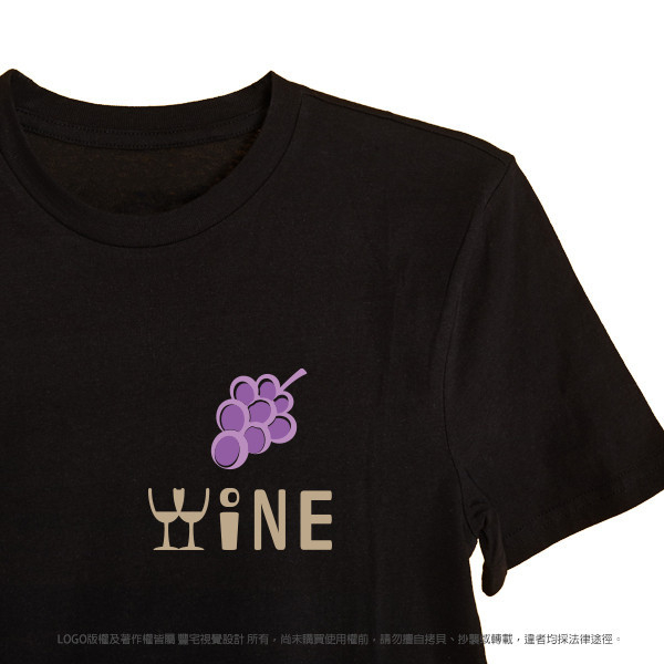 「現成logo」紫葡萄酒杯字母LOGO 酒杯字母創意變型LOGO設計,紫葡萄LOGO設計,水果創意LOGO,葡萄酒品牌的LOGO設計,紫色LOGO設計