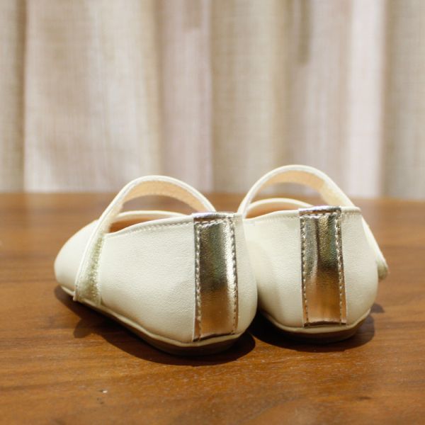 現貨 台灣製不對稱金蔥寳寳鞋娃娃鞋-米白 台灣製,寳寳鞋,娃娃鞋,學步鞋
