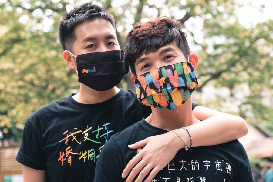 「彩虹森呼吸」口罩套 口罩套,防疫,彩虹,平權,同志,台灣,Taiwancanhelp