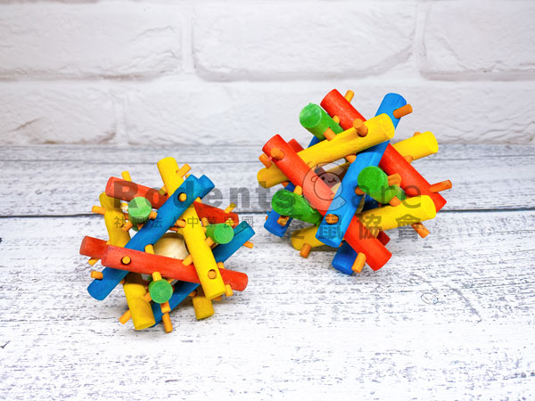 美國 KAYTEE 彩色積木 木製玩具 磨牙球 美國 KAYTEE 彩色積木 木製玩具