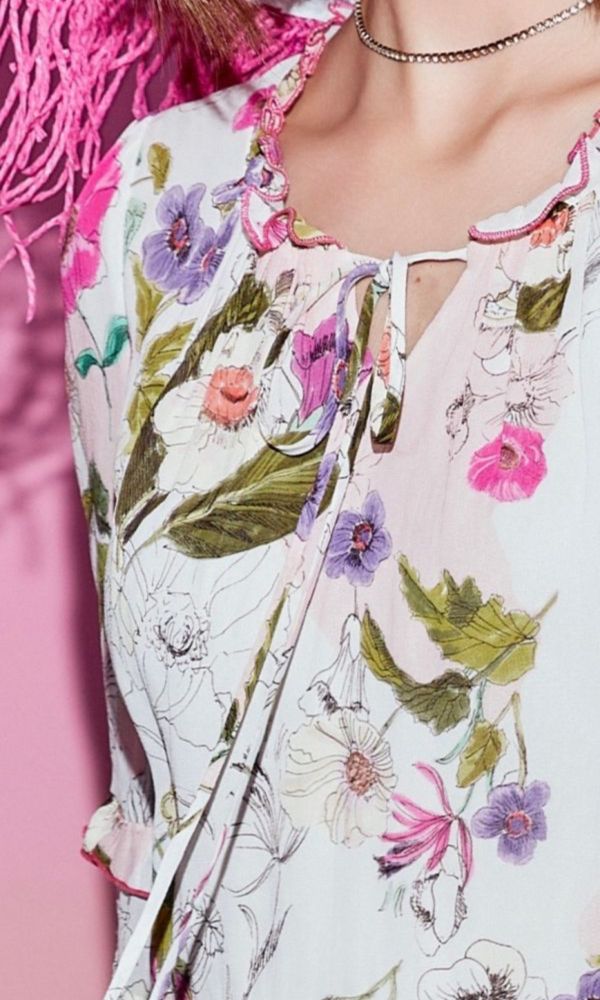 粉紫花卉洋裝 