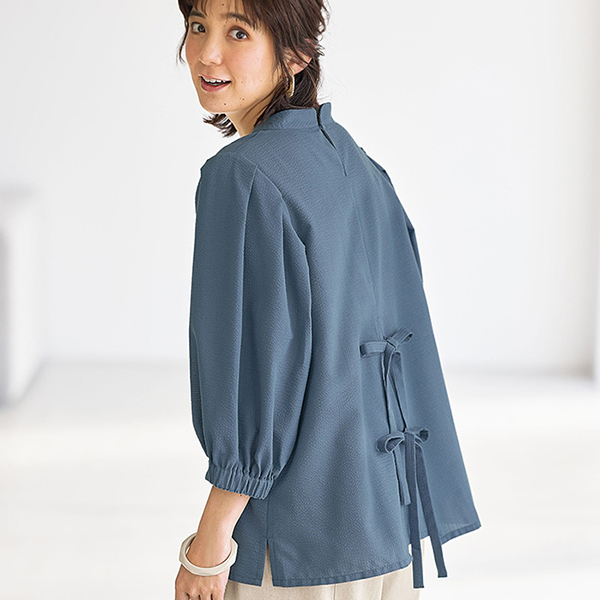 日本代購-後綁結泡泡袖上衣(共二色/3L-5L) 日本代購,刺繡,綁結,泡泡袖