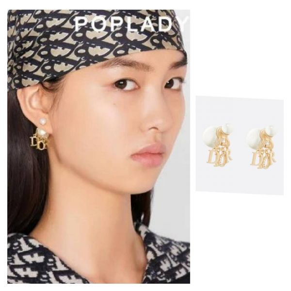 Dior 新款 珍珠夾式耳環 現貨Dior 新款 珍珠夾式耳環