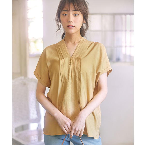 日本代購-V領打褶襯衫(共五色/3L) 日本代購,V領,襯衫