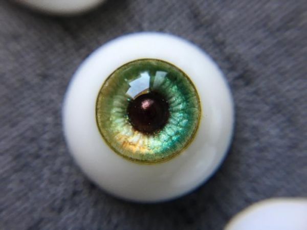 【落角匣】珊瑚-綠 樹脂眼 【落角匣】珊瑚-綠 樹脂眼