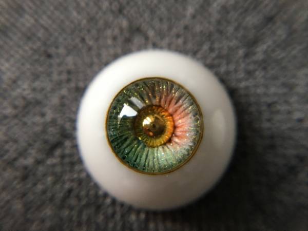 【落角匣】羽衣-銹綠 樹脂眼 【落角匣】羽衣-銹綠 樹脂眼