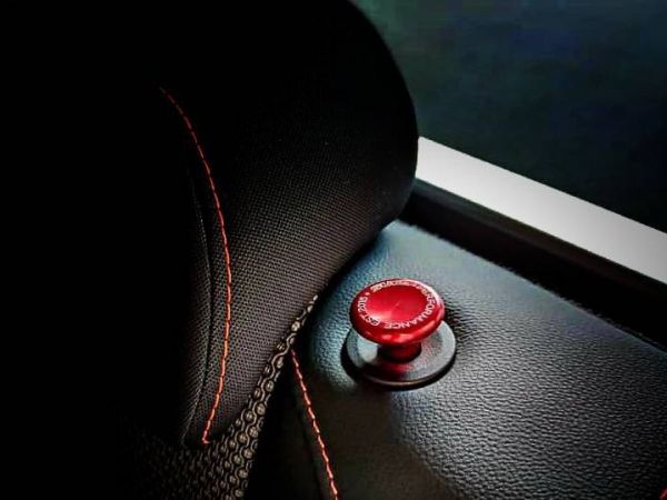 SUYA SUBARU Aluminum Alloy Rear Seat Release Knobs (a pair) 