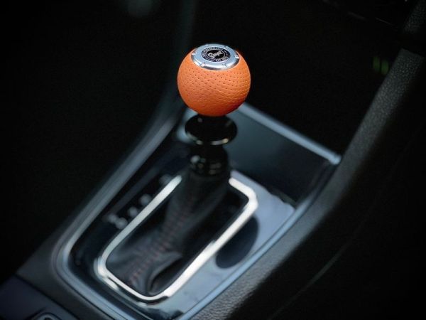 SUYA Shift Knobs and CVT Shift Lever (Nappa Leather) 