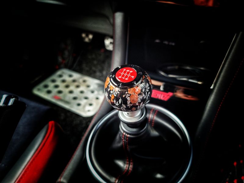 SUYA Special Painted Metal Shift Knob and CVT Shift Lever 