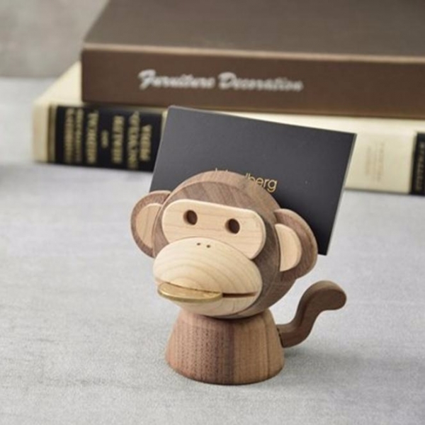 Rich Monkey Brings Wealth wood, woodwork, Office decoration, walnut wood, maple wood,