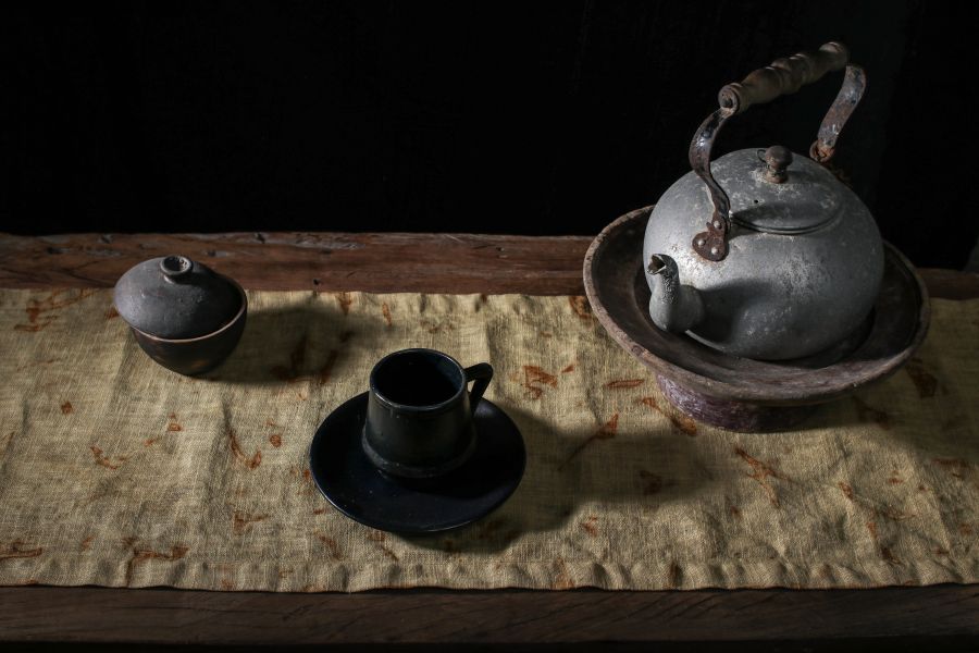 鐵鏽物件｜茶席巾_福木洋蔥皮 