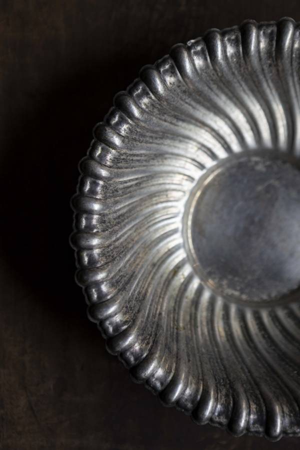 早期金屬鍍銀貝殼盤 