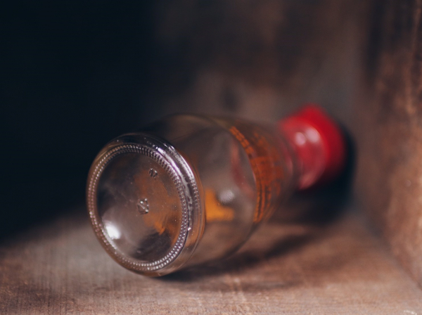 老玻璃醬油瓶 