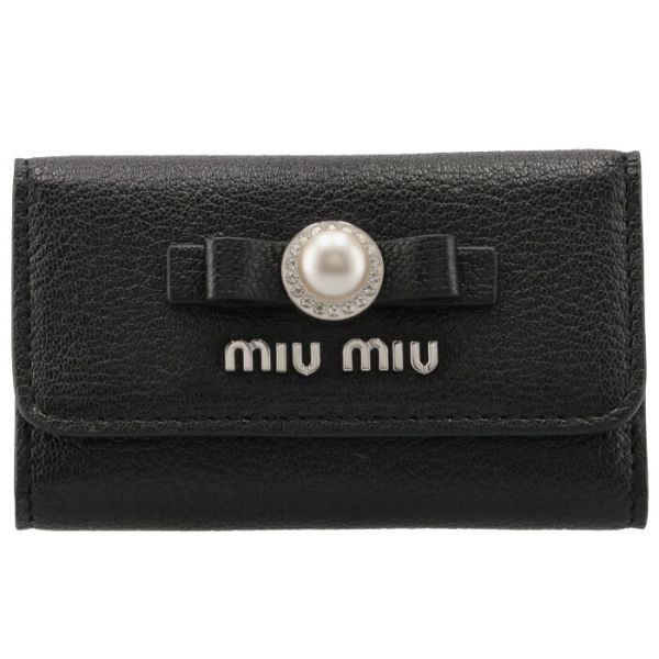 Miu Miu 5PG222 珍珠蝴蝶結裝飾山羊皮鑰匙包  黑色 Miu Miu 5PG222 珍珠蝴蝶結裝飾山羊皮鑰匙包  黑色