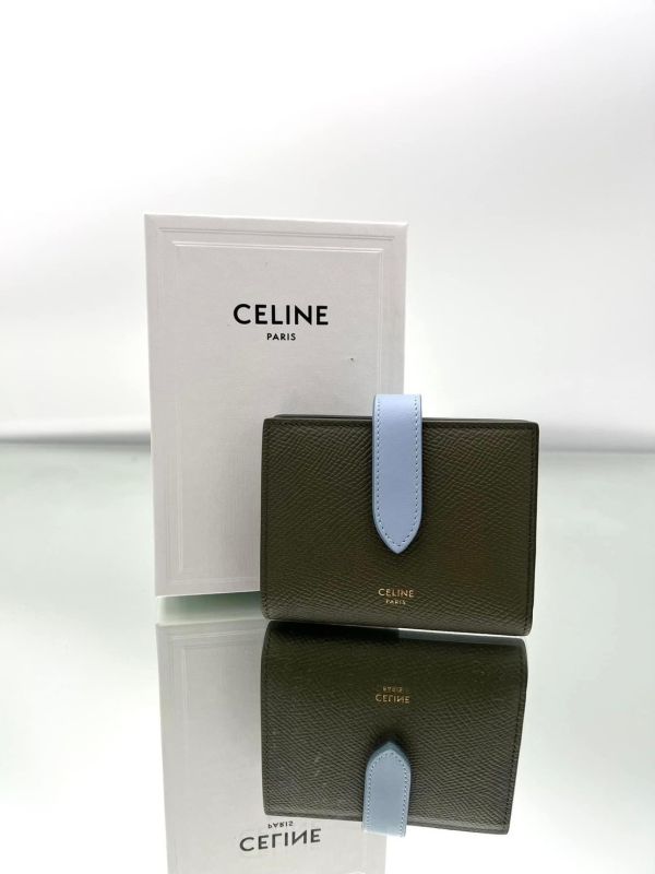 Celine 10H263 雙色珠地小牛皮小型Strap 短夾/錢包  軍綠色 / 藍色 