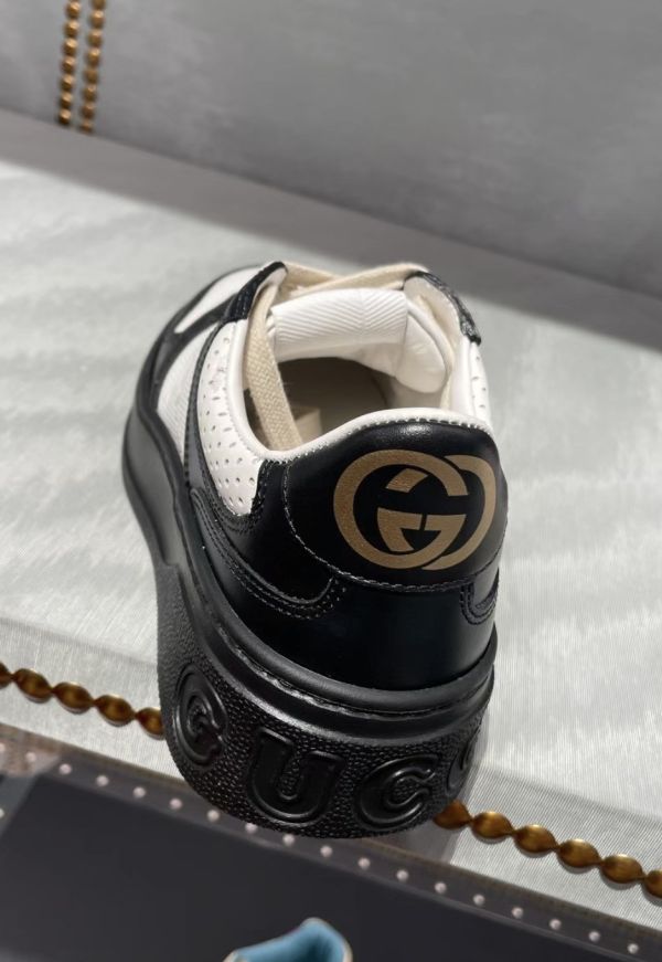 Gucci 男款 GG壓印厚底5.5公分餅乾鞋/運動鞋 黑白配色  UK6.5/7.5/8.5 