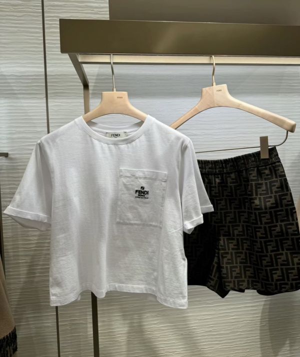 Fendi FS9619 女款白色平紋針織T恤/上衣  XS/S/M/L/XL Fendi FS9619 女款白色平紋針織T恤/上衣