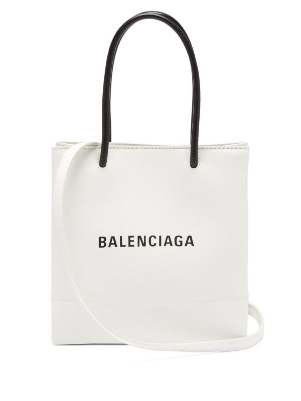 Balenciaga 597858 紙袋造型小牛皮 2用購物包  XXS  白色 Balenciaga 597858 紙袋造型小牛皮購物包 

XXS

白色