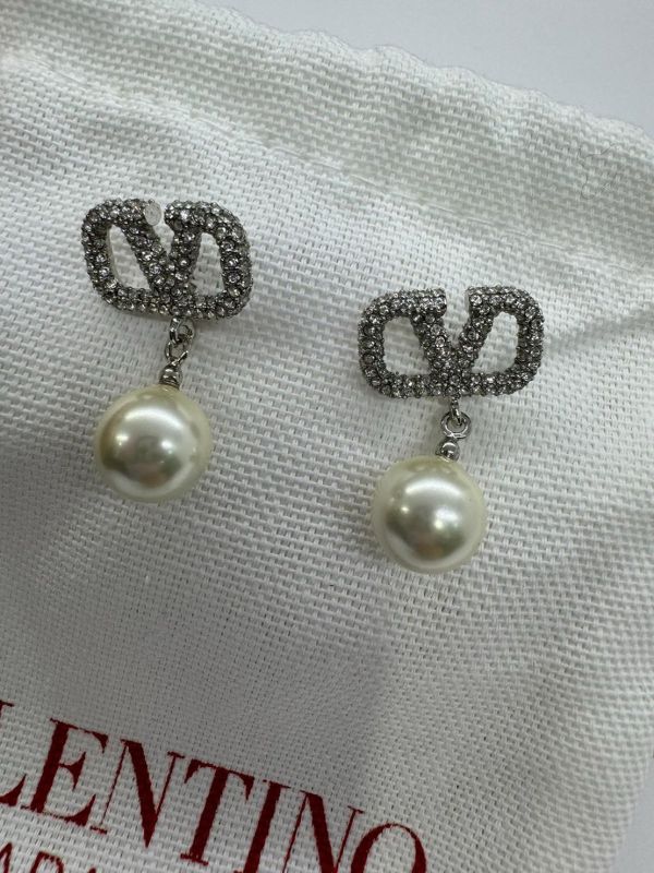 Valentino VLOGO 施華洛世奇水晶和珍珠金屬耳環 