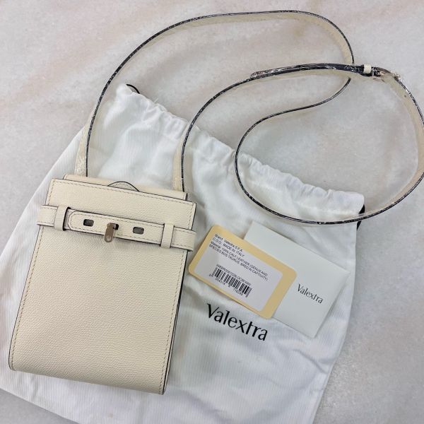 Valextra Brera B-Tracollina 超薄斜背手機包 羊皮紙白色 Valextra Pocket Slim 纖巧斜背包