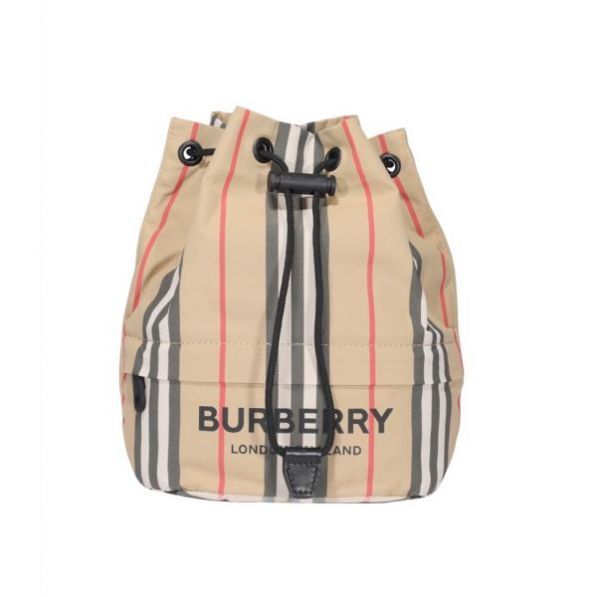 Burberry 80267371 徽標印花條紋尼龍抽繩水桶包  /可自繫肩帶﻿ 