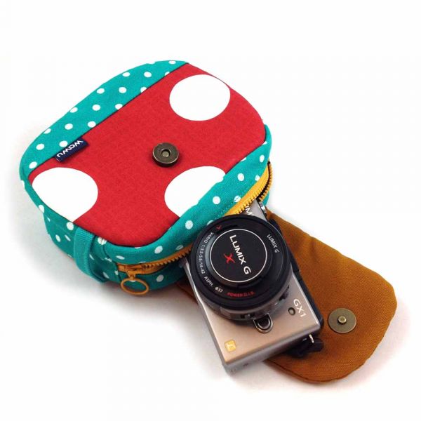 相機堡包 (香菇公園) 日本布 相機包,隨身小包,類單眼相機包,數位相機包,即可拍,斜背小包