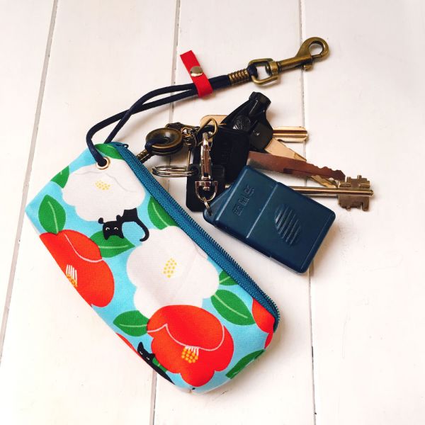拉鍊鑰匙包 (朵朵貓/空藍色) 日本布 接單生產* 鑰匙包,keyholder,鑰匙收納,キーケース,kyecase,隨身小包,客製化