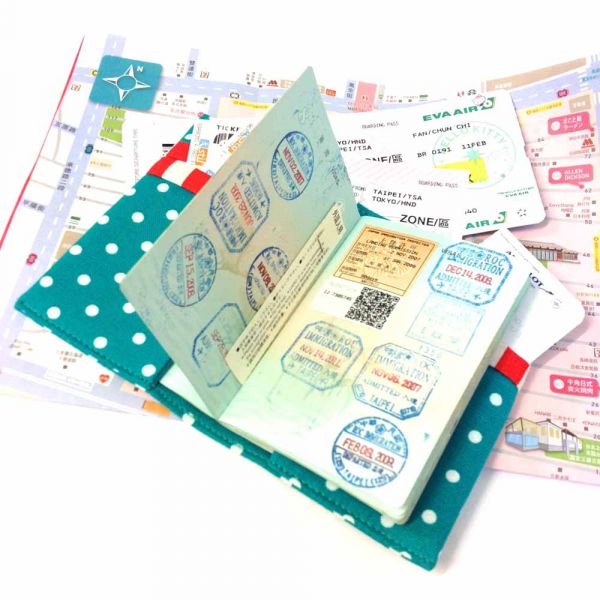 護照套 (湖水綠點)  接單生產* 護照套,passportcase,パスポートケース