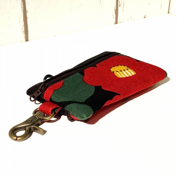卡片鑰匙包 (山茶花) 日本布 接單生產* 鑰匙包,keyholder,鑰匙收納,キーケース,kyecase,隨身小包,客製化,KeyPouch,KeyPocket,キーホルダー,HandmadeKeyCase,卡片鑰匙包,卡片收納