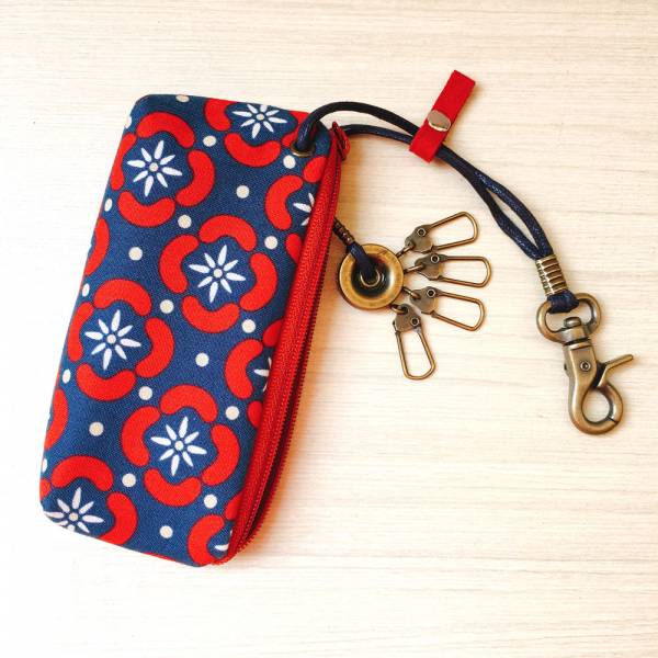 拉鍊鑰匙包 (雪花) 日本布 接單生產* 鑰匙包,keyholder,鑰匙收納,キーケース,kyecase,隨身小包,客製化