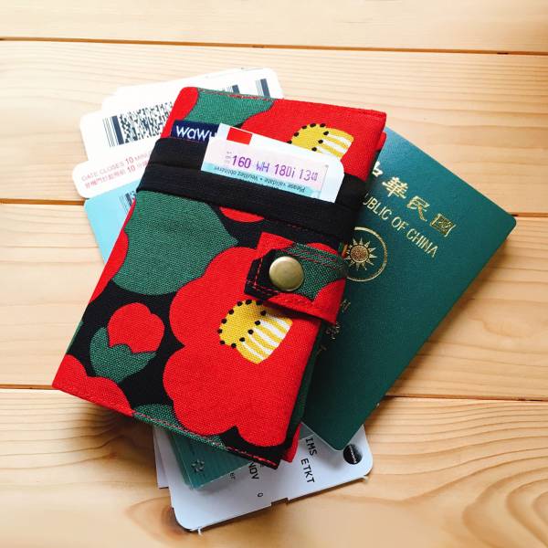 護照套+扣帶 (山茶花)  日本布 接單生產* 護照套,passportcase,パスポートケース