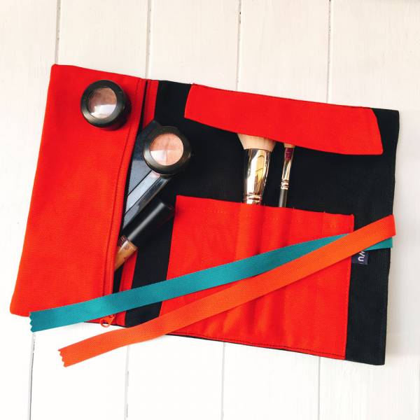 筆捲, 工具袋 (黑紅帆布) 接單生產* 筆捲,工具袋,筆袋,餐具袋,卷軸式筆捲