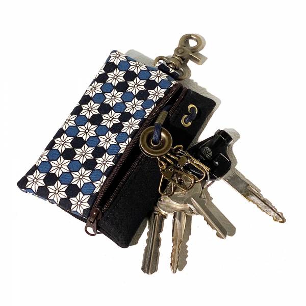卡片鑰匙包 (星線藍(龜甲文)) 日本布 接單生產* 鑰匙包,keyholder,鑰匙收納,キーケース,kyecase,隨身小包,客製化,KeyPouch,KeyPocket,キーホルダー,HandmadeKeyCase,卡片鑰匙包,卡片收納