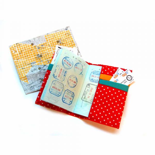 護照套 (紅色點點)  接單生產* 護照套,passportcase,パスポートケース