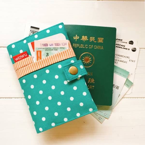 護照套+扣帶 (水玉波點系列)  接單生產* 護照套,passportcase,パスポートケース