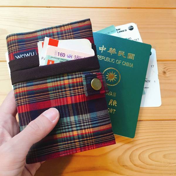 護照套+扣帶 (彩格)  接單生產* 護照套,passportcase,パスポートケース