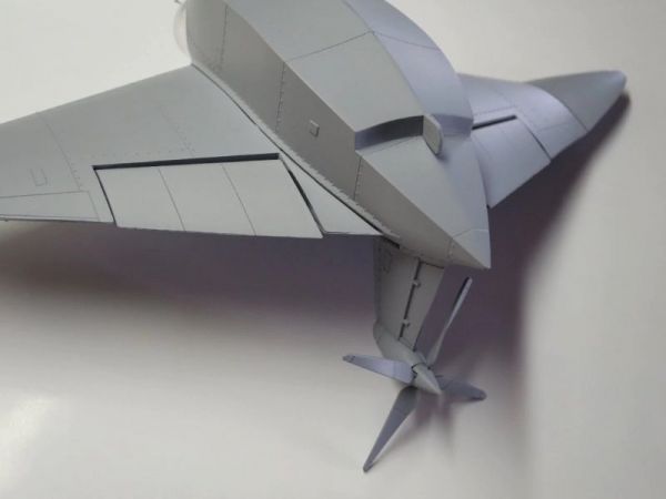 青島 AOSHIMA 1/72 未來少年柯南 工業島飛艇 Falco 組裝模型 