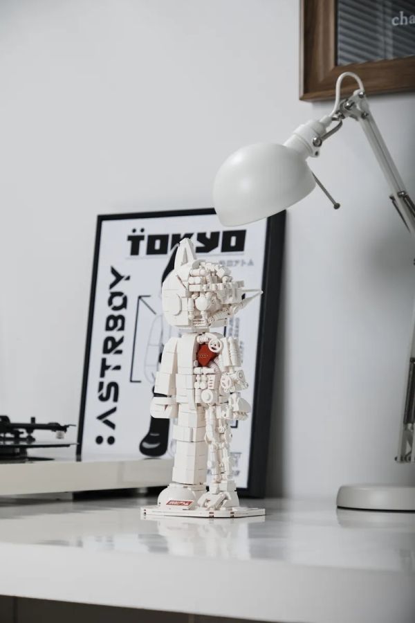 拼奇 原子小金剛 機械半剖 七十周年紀念版 收藏積木 白色Ver. 32cm 