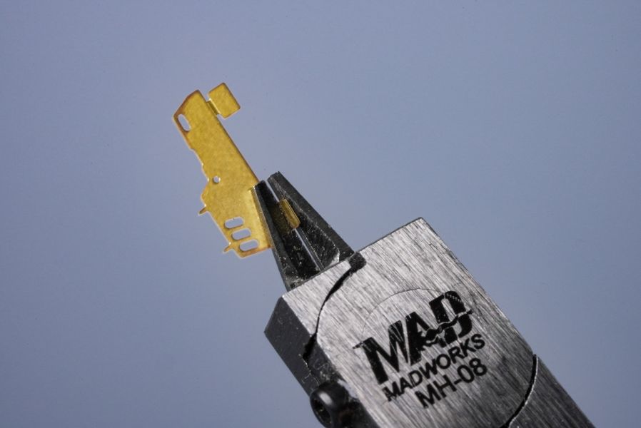 MADWORKS MH-08 蝕刻片折彎鉗 (夾取折彎專用，無剪切功能) 