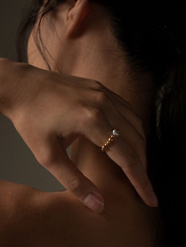 ARROGANT - 偏執 * 不銹鋼珍珠 彈性戒指 不鏽鋼 戒指 女 禮物 女友禮物 彈性戒指 情人節 情人節禮物 戒指 珍珠戒指 黃銅戒指