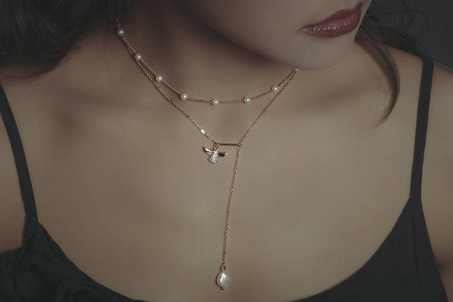  Hydromancy | Hydromancy – Tears of bee layered necklaces * 2 colours  蜜蜂 天然珍珠 y字鏈 長項鍊