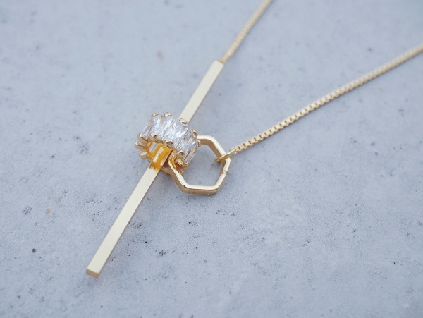 the radiance necklace Y shape necklace