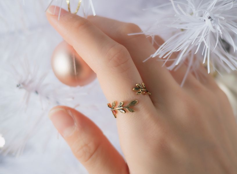 Xmas | 聖誕槲寄生花環戒指 * 2 色 槲寄生戒指 戒指 聖誕節禮物 交換禮物 女生禮物 
植物戒指 黃銅 黃銅戒指 花環戒指