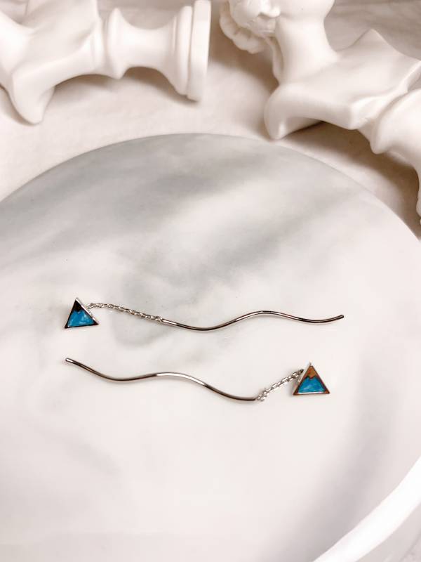 藍色富士山耳環 耳環,貼耳式耳環,垂墜式耳環,夾式耳環,耳骨夾