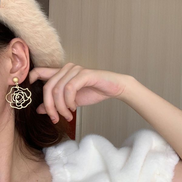 復古玫瑰花耳環 耳環,貼耳式耳環,垂墜式耳環,夾式耳環,耳骨夾