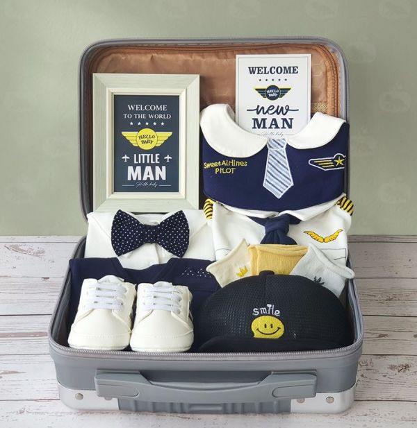 BV01593 寶寶禮盒 飛行員寶寶彌月週歲禮盒 寶寶,禮盒,飛行員,寶寶,彌月,週歲,機長,登機箱,