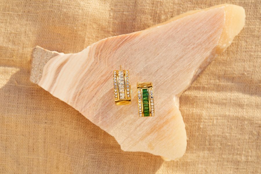 Emerald | 祖母綠 | 耳環 | 18k鍍金 | 鋯石 | 醫療不銹鋼針 18K,18K金,K金,飾品,耳環,項鍊,歐美,波希米亞風,925純銀,純銀飾品,鋯石