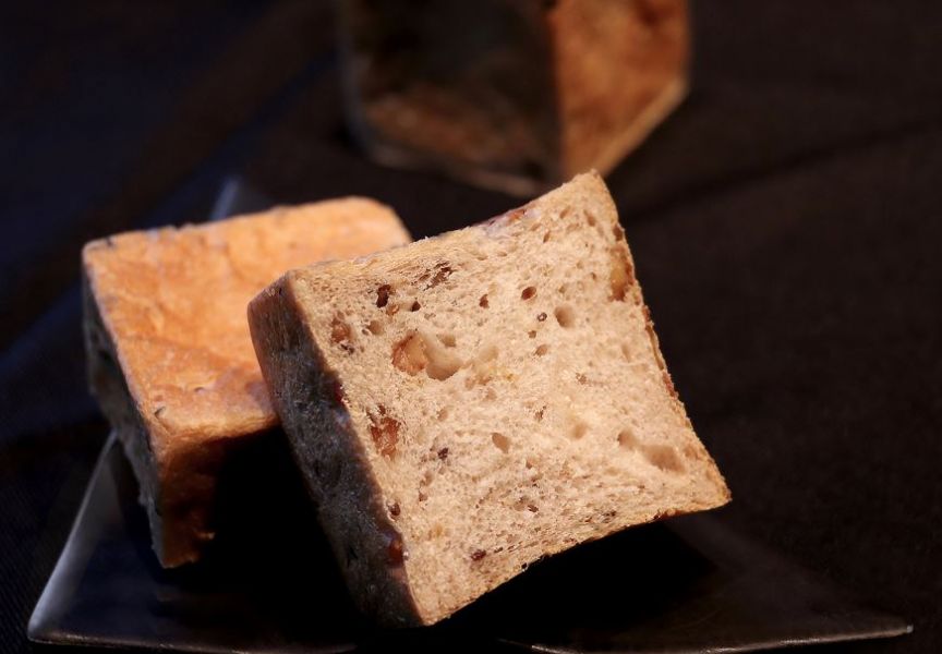 核桃麵包 核桃麵包,雜糧核桃麵包,ukai麵包,新鮮手做麵包